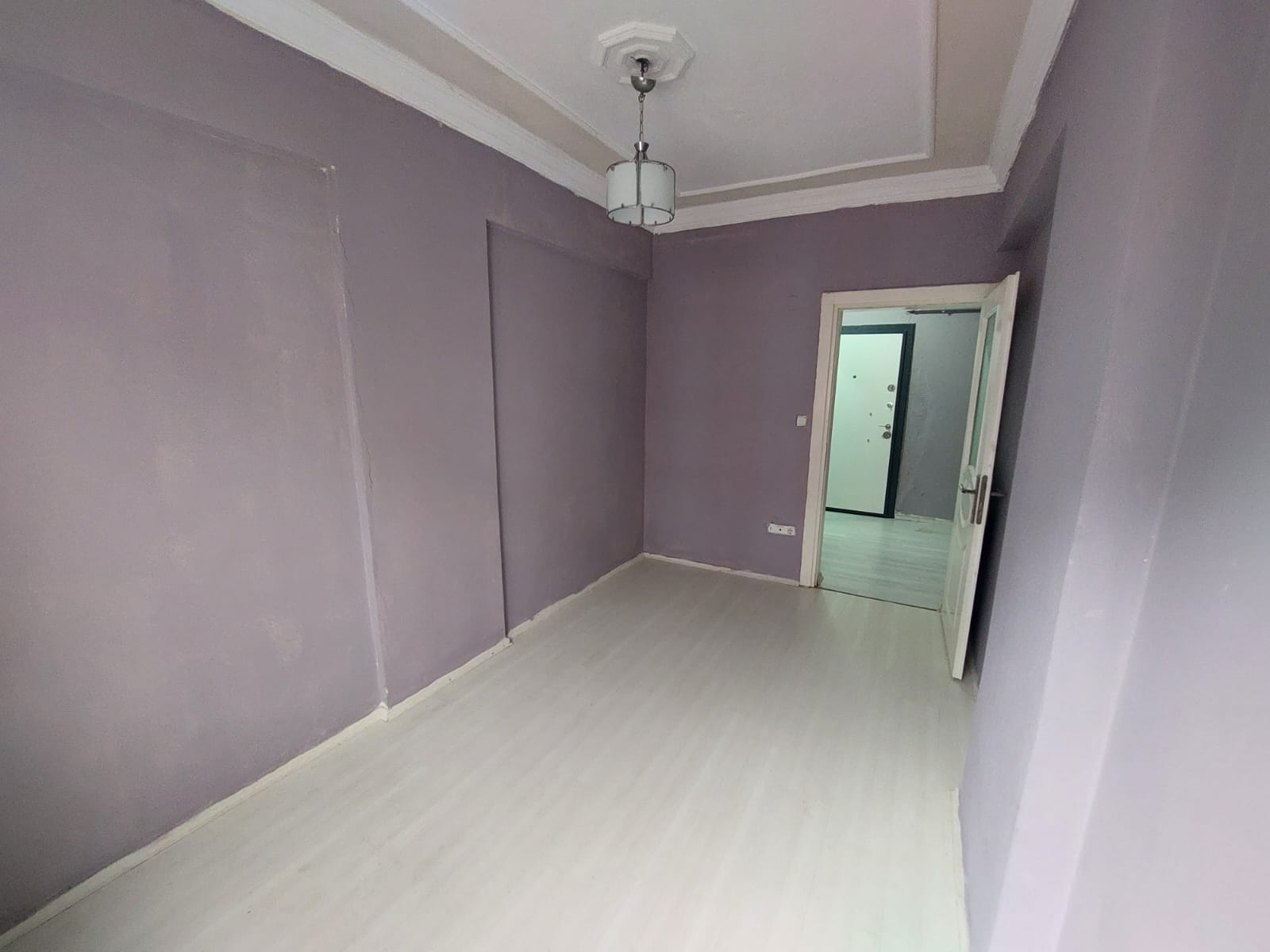 ŞAHİNCİLİ MAH. SATILK 2+1 100 METREKARE DAİRE